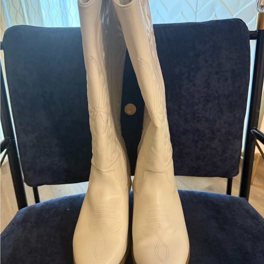 Torrid white cowboy boots wide width/wide calf